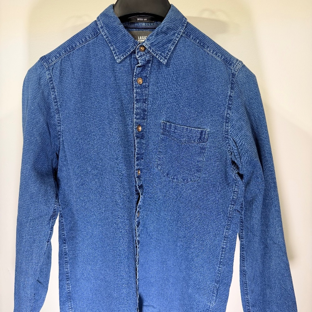 H&M LOGG small indigo button down